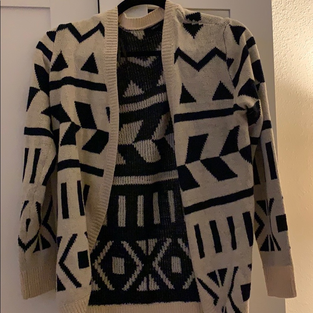 Forever 21 knit print cardigan size S